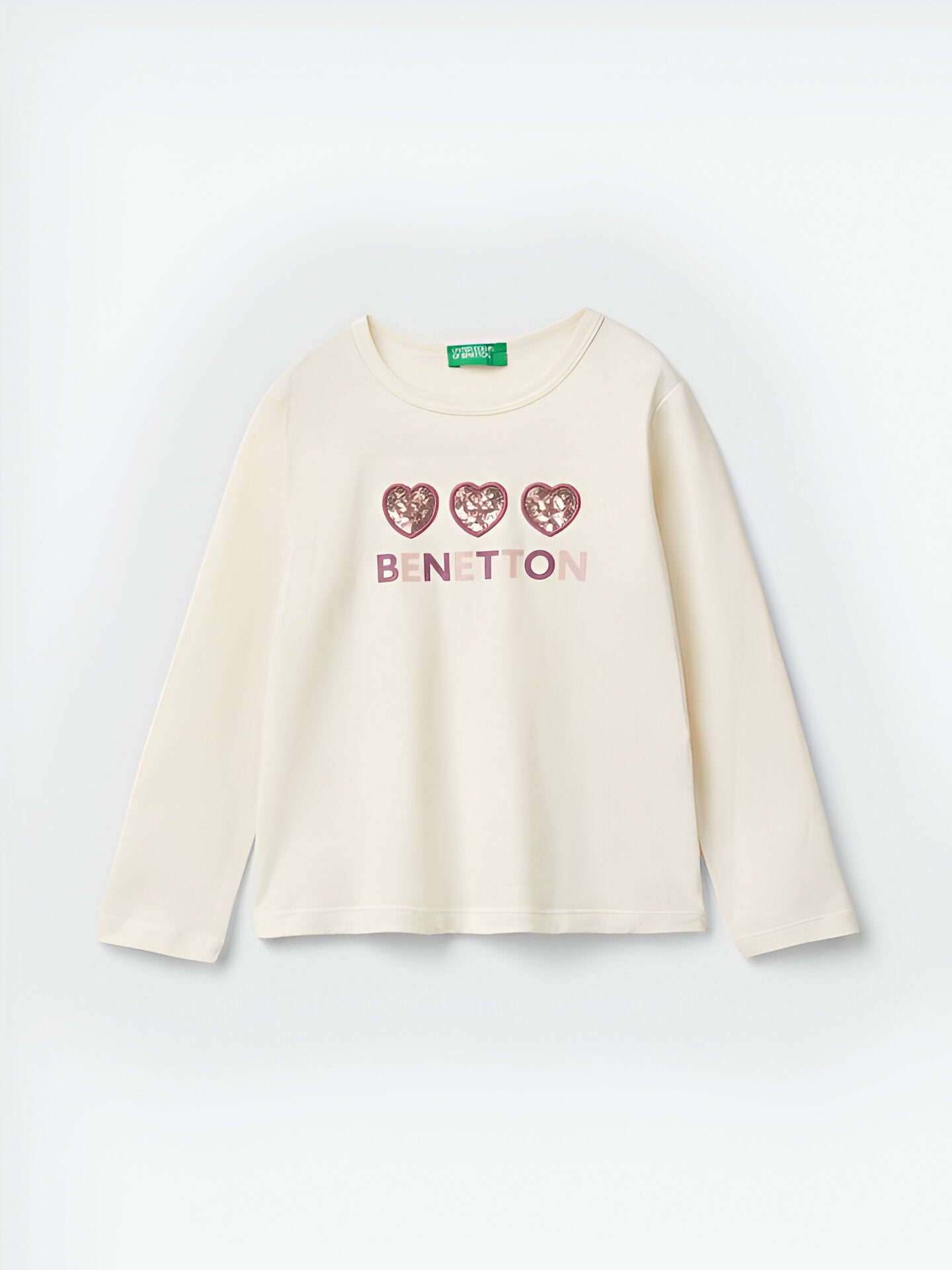 Camiseta Benetton crema con estampado y lentejuelas